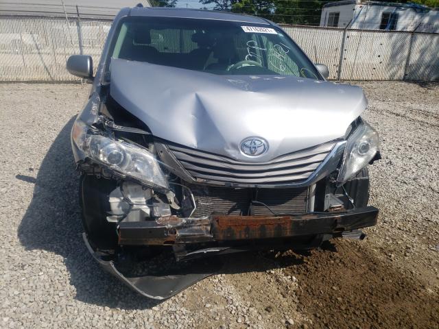 Photo 8 VIN: 5TDDK3DC3DS059077 - TOYOTA SIENNA 