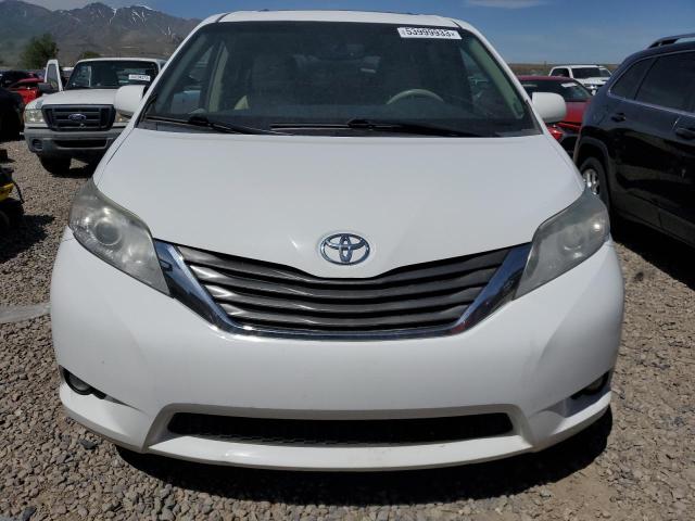 Photo 4 VIN: 5TDDK3DC3DS064568 - TOYOTA SIENNA XLE 