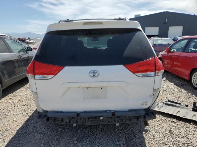 Photo 5 VIN: 5TDDK3DC3DS064568 - TOYOTA SIENNA XLE 