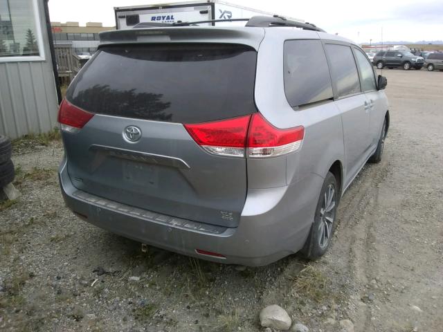 Photo 3 VIN: 5TDDK3DC3ES073465 - TOYOTA SIENNA XLE 