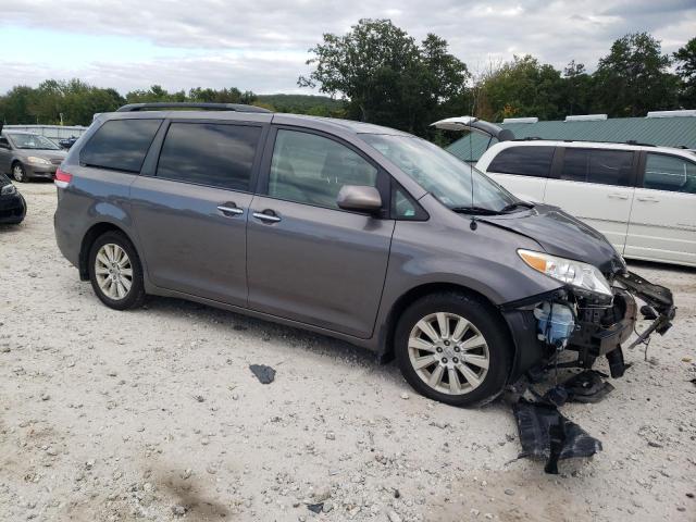 Photo 3 VIN: 5TDDK3DC3ES078486 - TOYOTA SIENNA XLE 