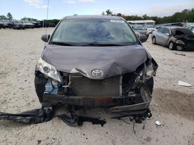 Photo 4 VIN: 5TDDK3DC3ES078486 - TOYOTA SIENNA XLE 