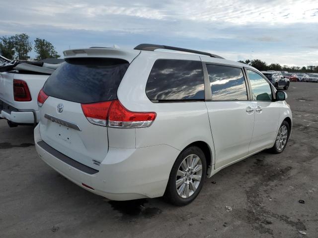 Photo 3 VIN: 5TDDK3DC3ES083994 - TOYOTA SIENNA XLE 