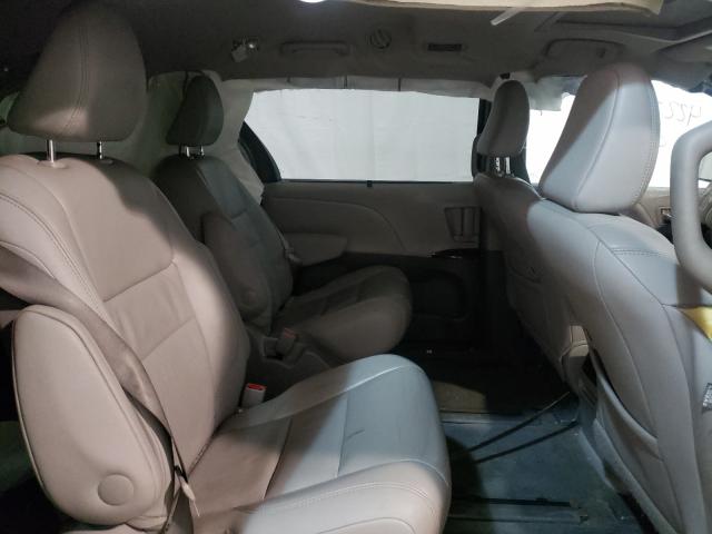 Photo 5 VIN: 5TDDK3DC3FS104053 - TOYOTA SIENNA XLE 