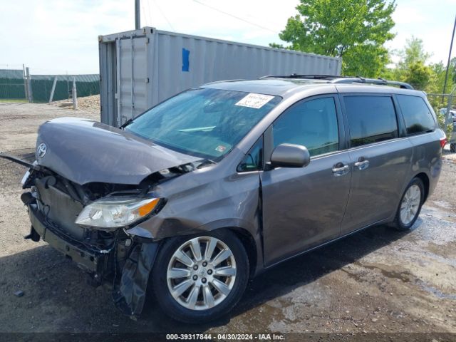 Photo 1 VIN: 5TDDK3DC3FS121922 - TOYOTA SIENNA 