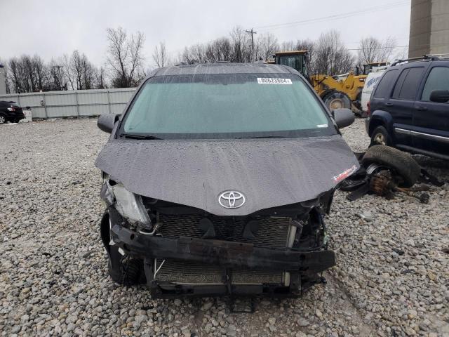 Photo 4 VIN: 5TDDK3DC4BS004621 - TOYOTA SIENNA XLE 