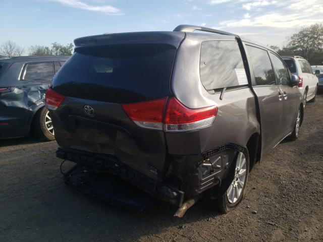 Photo 3 VIN: 5TDDK3DC4BS017613 - TOYOTA SIENNA XLE 