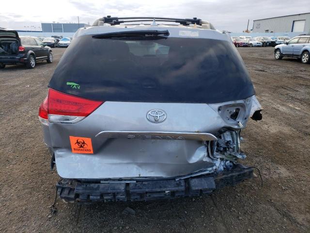 Photo 5 VIN: 5TDDK3DC4CS034638 - TOYOTA SIENNA XLE 