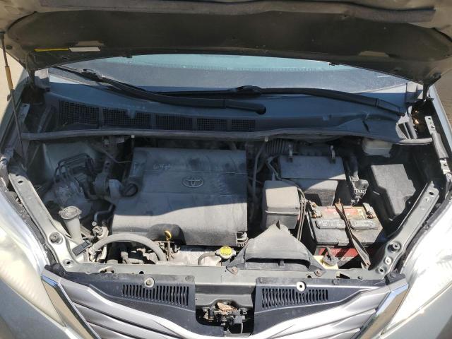 Photo 11 VIN: 5TDDK3DC4CS040925 - TOYOTA SIENNA XLE 