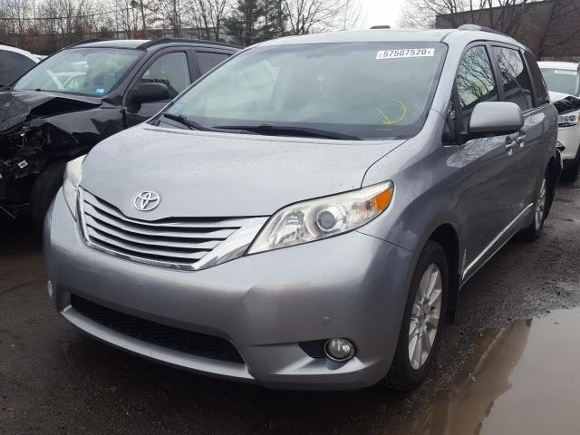 Photo 1 VIN: 5TDDK3DC4CS045350 - TOYOTA SIENNA XLE 