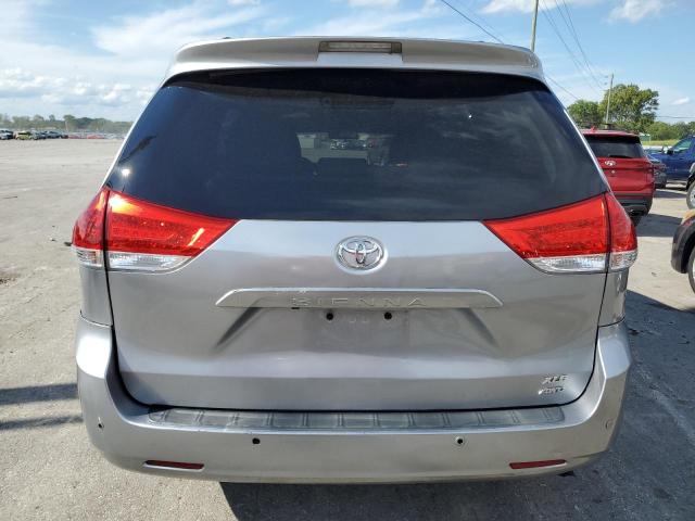 Photo 5 VIN: 5TDDK3DC4CS048619 - TOYOTA SIENNA XLE 