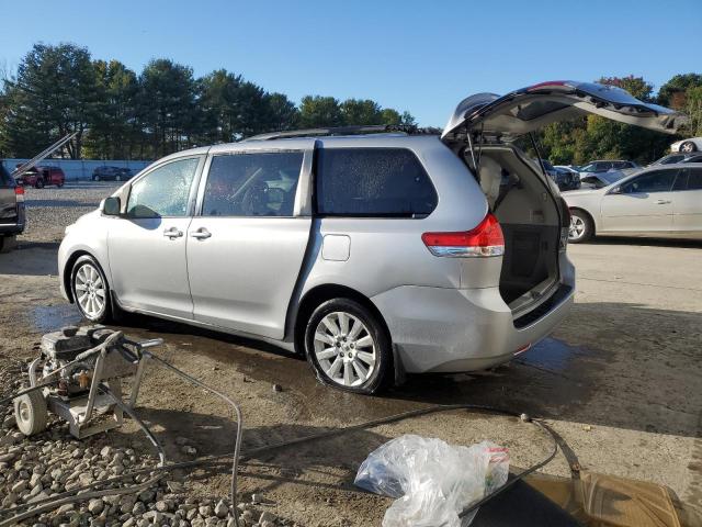 Photo 1 VIN: 5TDDK3DC4DS058682 - TOYOTA SIENNA XLE 