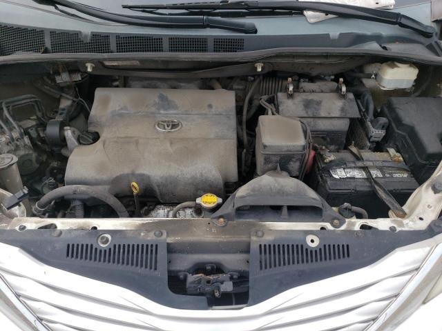 Photo 11 VIN: 5TDDK3DC4DS059721 - TOYOTA SIENNA XLE 