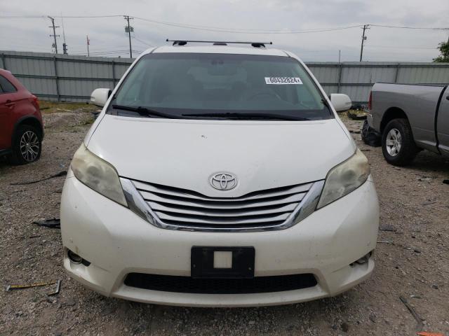 Photo 4 VIN: 5TDDK3DC4DS059721 - TOYOTA SIENNA XLE 