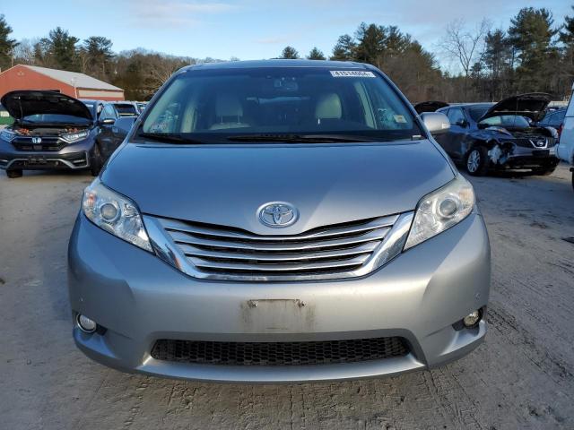 Photo 4 VIN: 5TDDK3DC4DS061419 - TOYOTA SIENNA XLE 