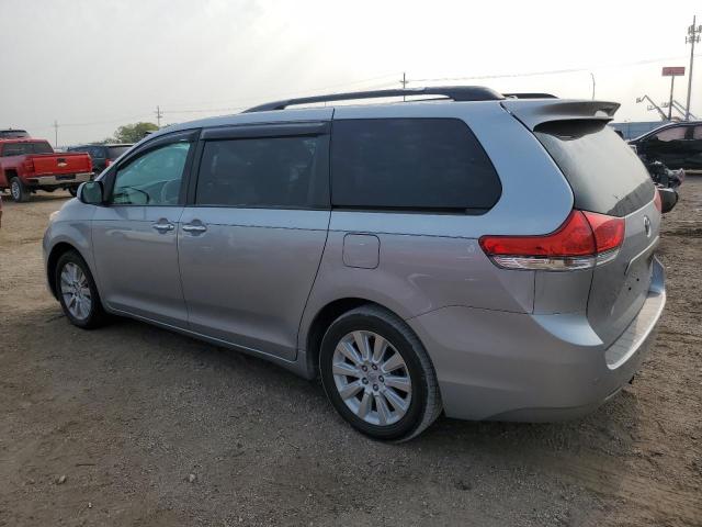 Photo 1 VIN: 5TDDK3DC4DS063817 - TOYOTA SIENNA XLE 