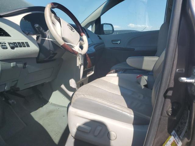 Photo 6 VIN: 5TDDK3DC4DS071271 - TOYOTA SIENNA XLE 