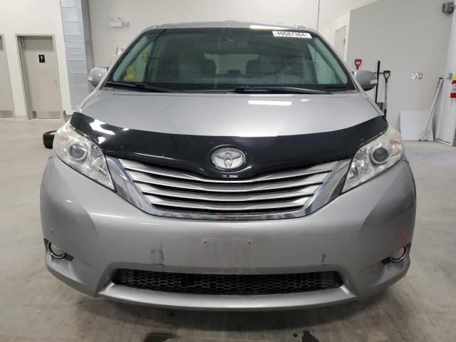 Photo 4 VIN: 5TDDK3DC4ES079517 - TOYOTA SIENNA XLE 