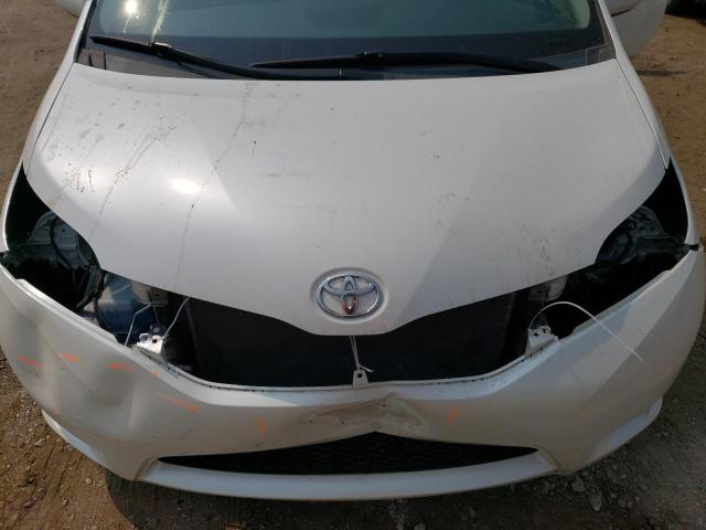 Photo 11 VIN: 5TDDK3DC4FS099767 - TOYOTA SIENNA XLE 