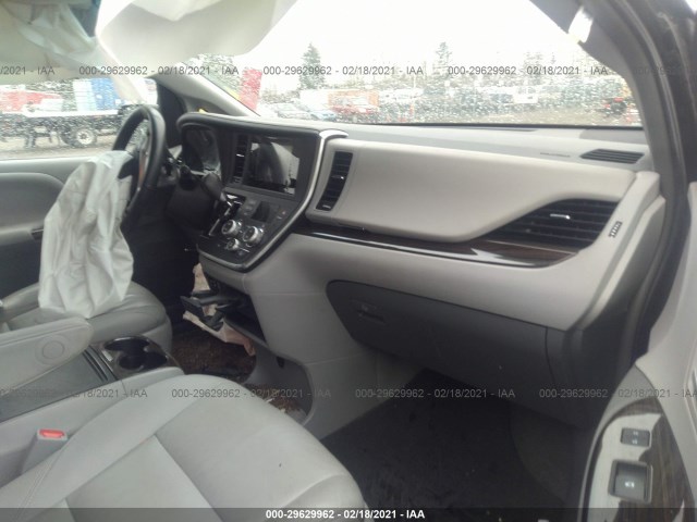 Photo 4 VIN: 5TDDK3DC4FS107978 - TOYOTA SIENNA 