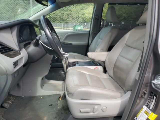 Photo 6 VIN: 5TDDK3DC4GS131392 - TOYOTA SIENNA XLE 