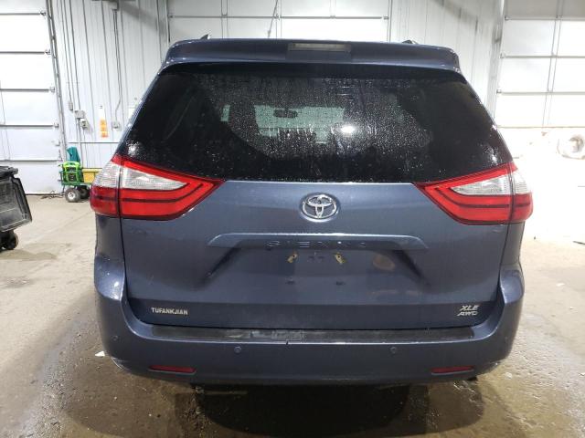 Photo 5 VIN: 5TDDK3DC4GS137547 - TOYOTA SIENNA XLE 