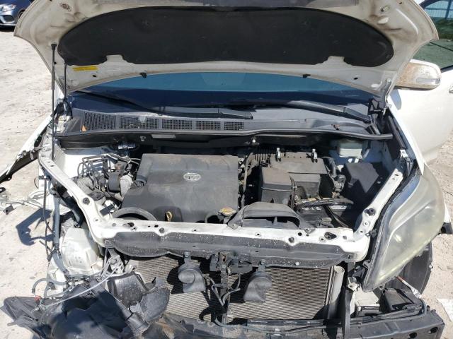 Photo 11 VIN: 5TDDK3DC4GS141341 - TOYOTA SIENNA XLE 