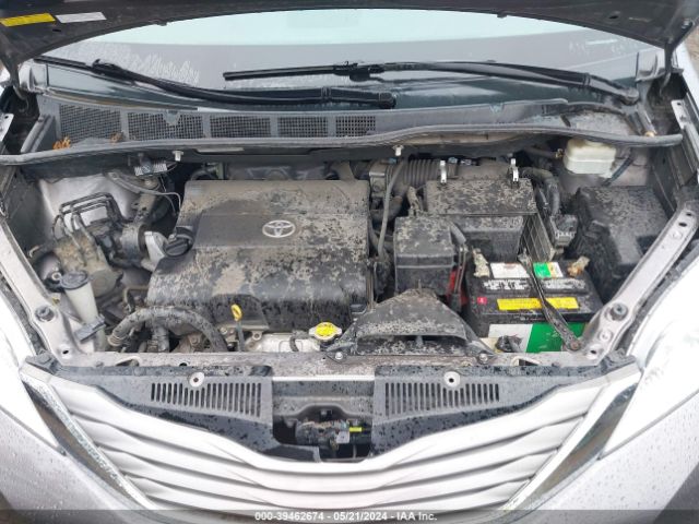 Photo 9 VIN: 5TDDK3DC5BS007222 - TOYOTA SIENNA 