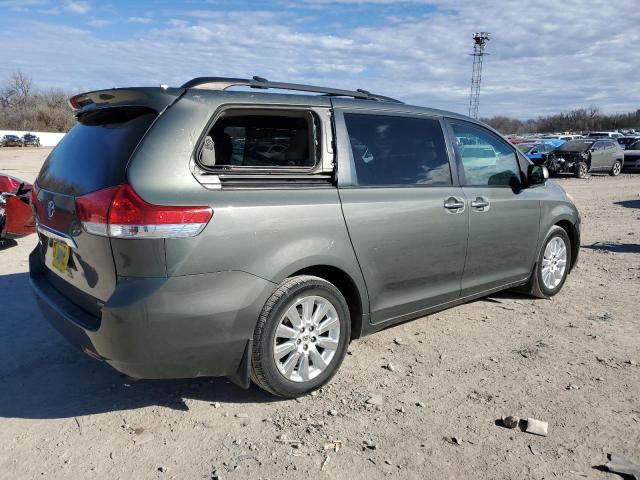 Photo 2 VIN: 5TDDK3DC5BS010315 - TOYOTA SIENNA XLE 