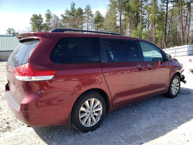 Photo 2 VIN: 5TDDK3DC5BS020620 - TOYOTA SIENNA XLE 