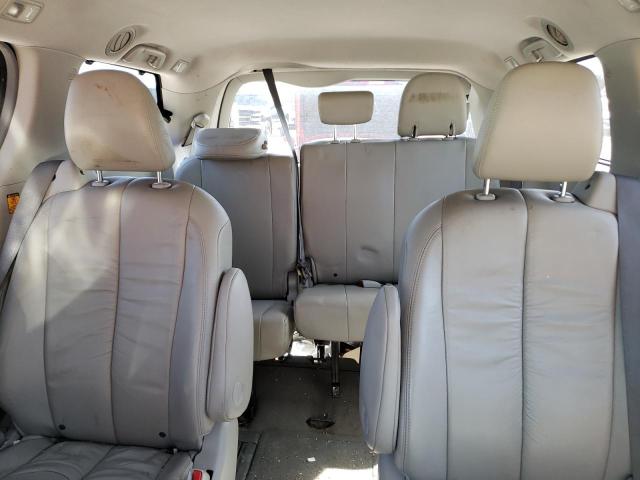 Photo 9 VIN: 5TDDK3DC5BS020620 - TOYOTA SIENNA XLE 