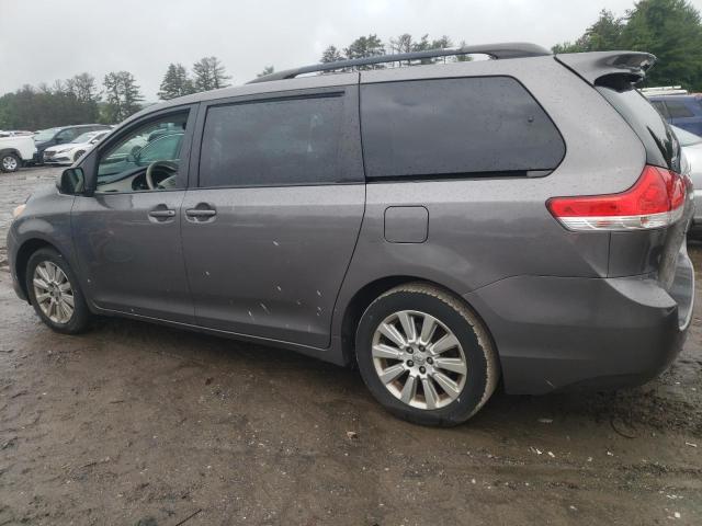 Photo 1 VIN: 5TDDK3DC5BS022903 - TOYOTA SIENNA XLE 