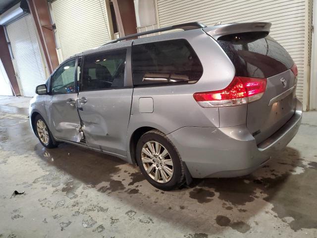 Photo 1 VIN: 5TDDK3DC5BS027275 - TOYOTA SIENNA XLE 