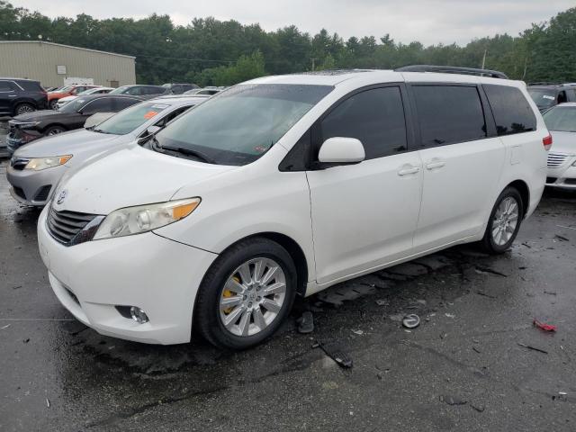 Photo 0 VIN: 5TDDK3DC5BS029057 - TOYOTA SIENNA XLE 