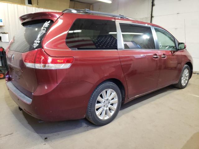 Photo 2 VIN: 5TDDK3DC5DS057377 - TOYOTA SIENNA XLE 