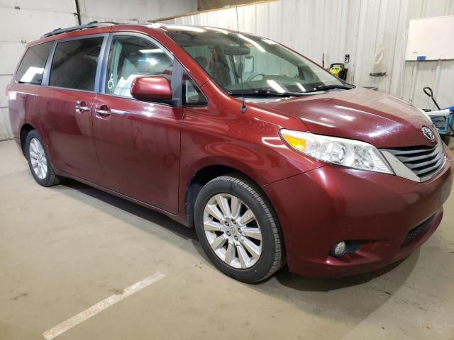 Photo 3 VIN: 5TDDK3DC5DS057377 - TOYOTA SIENNA XLE 