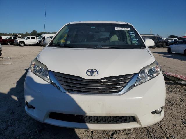 Photo 4 VIN: 5TDDK3DC5DS068167 - TOYOTA SIENNA XLE 