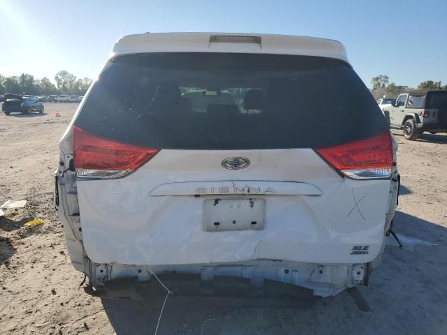 Photo 5 VIN: 5TDDK3DC5DS068167 - TOYOTA SIENNA XLE 