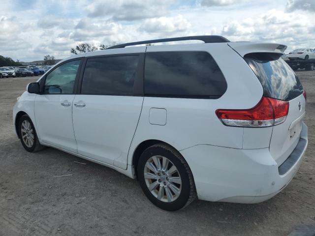 Photo 1 VIN: 5TDDK3DC5ES075704 - TOYOTA SIENNA XLE 