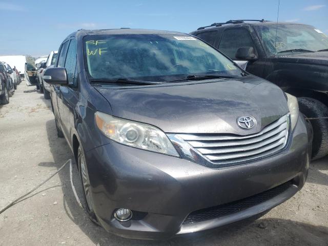 Photo 4 VIN: 5TDDK3DC5ES080241 - TOYOTA SIENNA XLE 