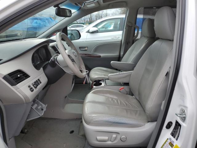 Photo 6 VIN: 5TDDK3DC5ES090266 - TOYOTA SIENNA XLE 