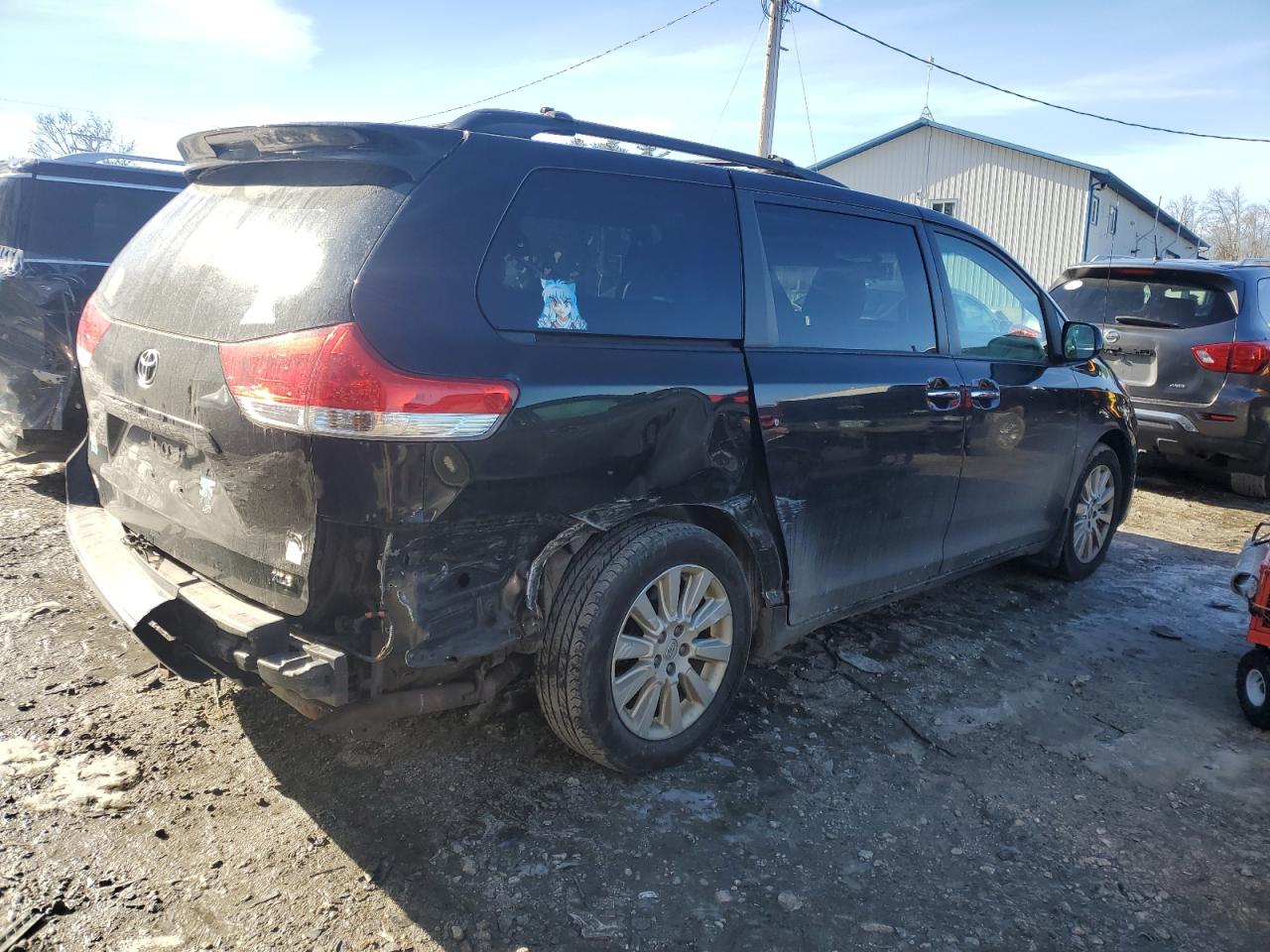 Photo 2 VIN: 5TDDK3DC5ES090591 - TOYOTA SIENNA 