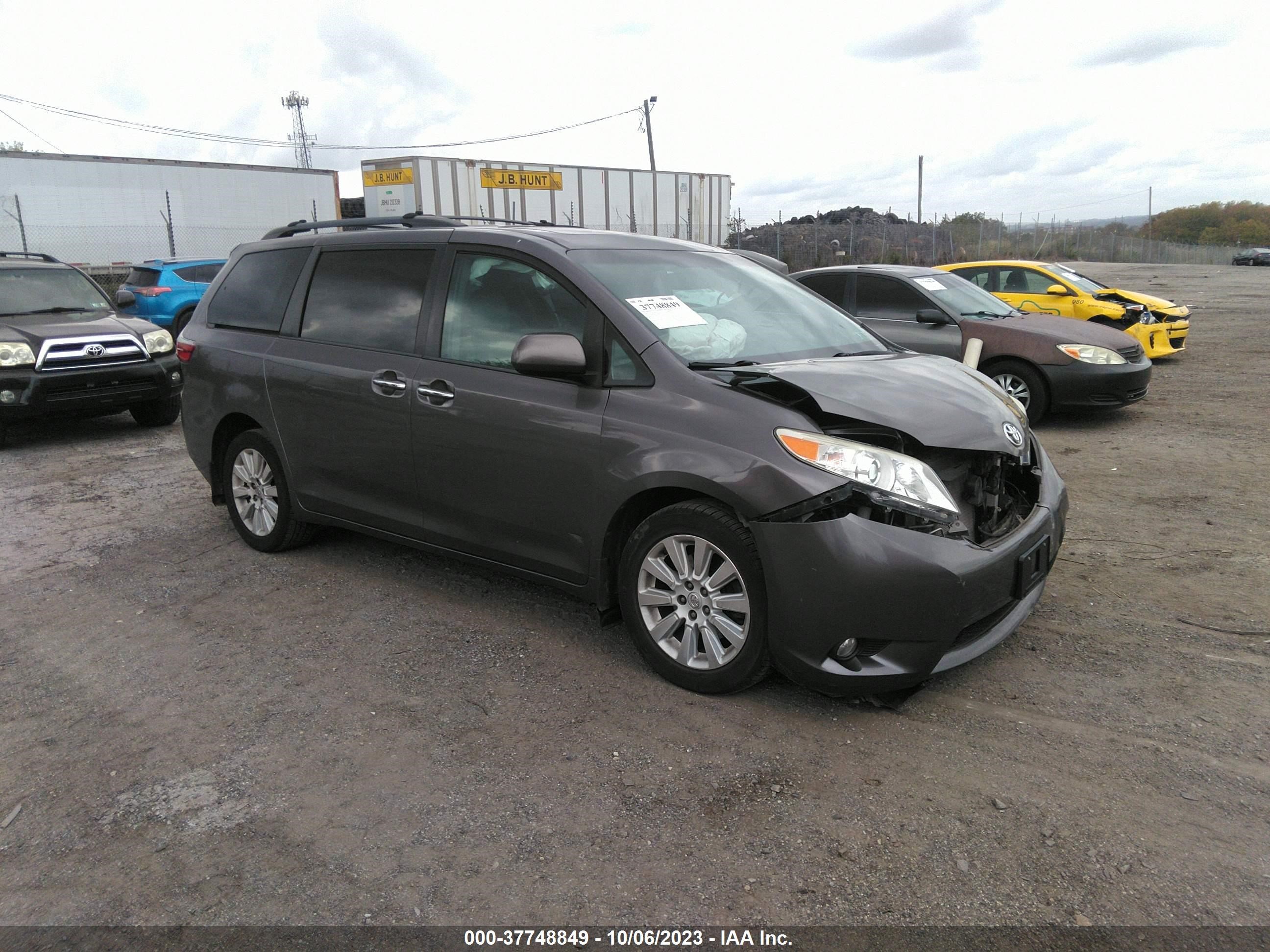 Photo 0 VIN: 5TDDK3DC5FS100201 - TOYOTA SIENNA 