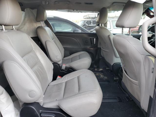 Photo 10 VIN: 5TDDK3DC5GS143549 - TOYOTA SIENNA XLE 