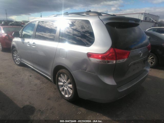 Photo 2 VIN: 5TDDK3DC6BS001316 - TOYOTA SIENNA 