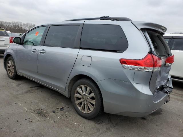 Photo 1 VIN: 5TDDK3DC6BS004958 - TOYOTA SIENNA XLE 