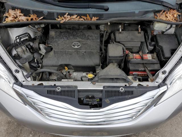 Photo 11 VIN: 5TDDK3DC6BS004958 - TOYOTA SIENNA XLE 