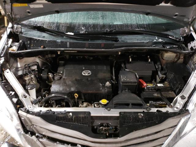 Photo 11 VIN: 5TDDK3DC6BS011926 - TOYOTA SIENNA XLE 