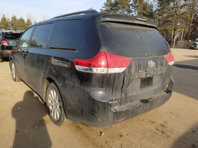 Photo 2 VIN: 5TDDK3DC6BS013000 - TOYOTA SIENNA XLE 