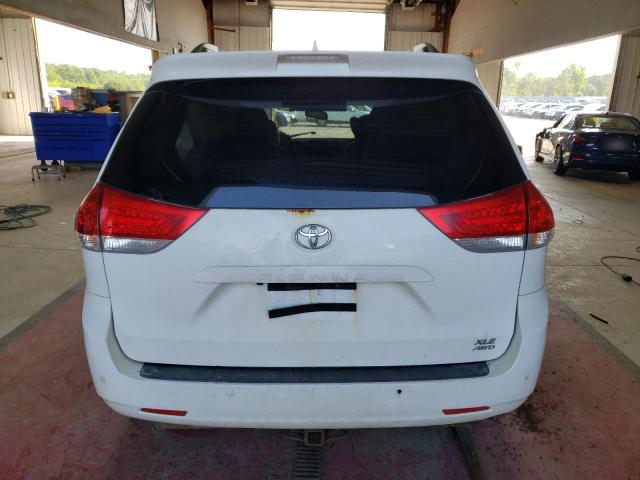 Photo 5 VIN: 5TDDK3DC6BS015054 - TOYOTA SIENNA XLE 